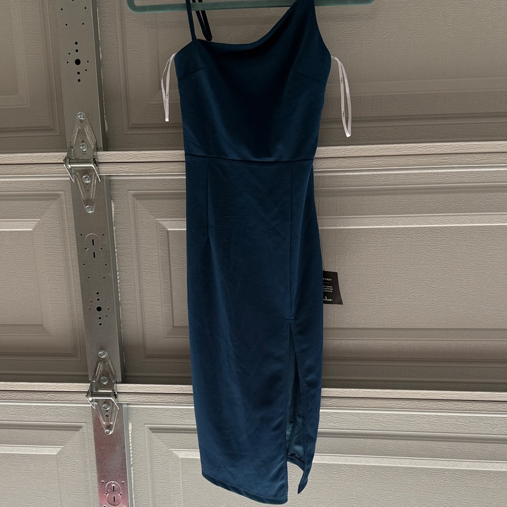 Lulu's Navy Midi Dress